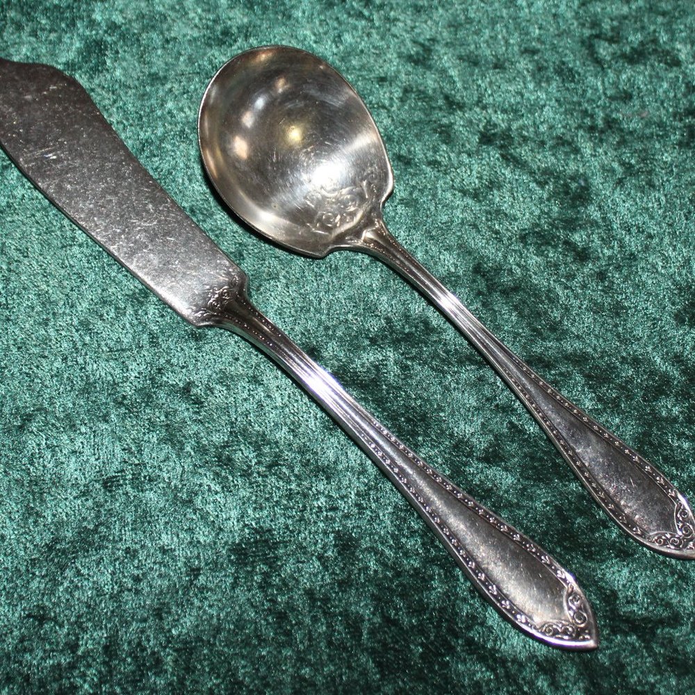 RARE Vintage Silverplate Sheraton Community Plate Butter Knife and Sugar Spoon